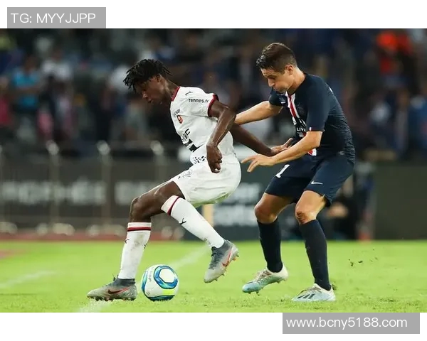 卡马文加的崛起与未来展望:从天才少年到足球巨星的成长之路